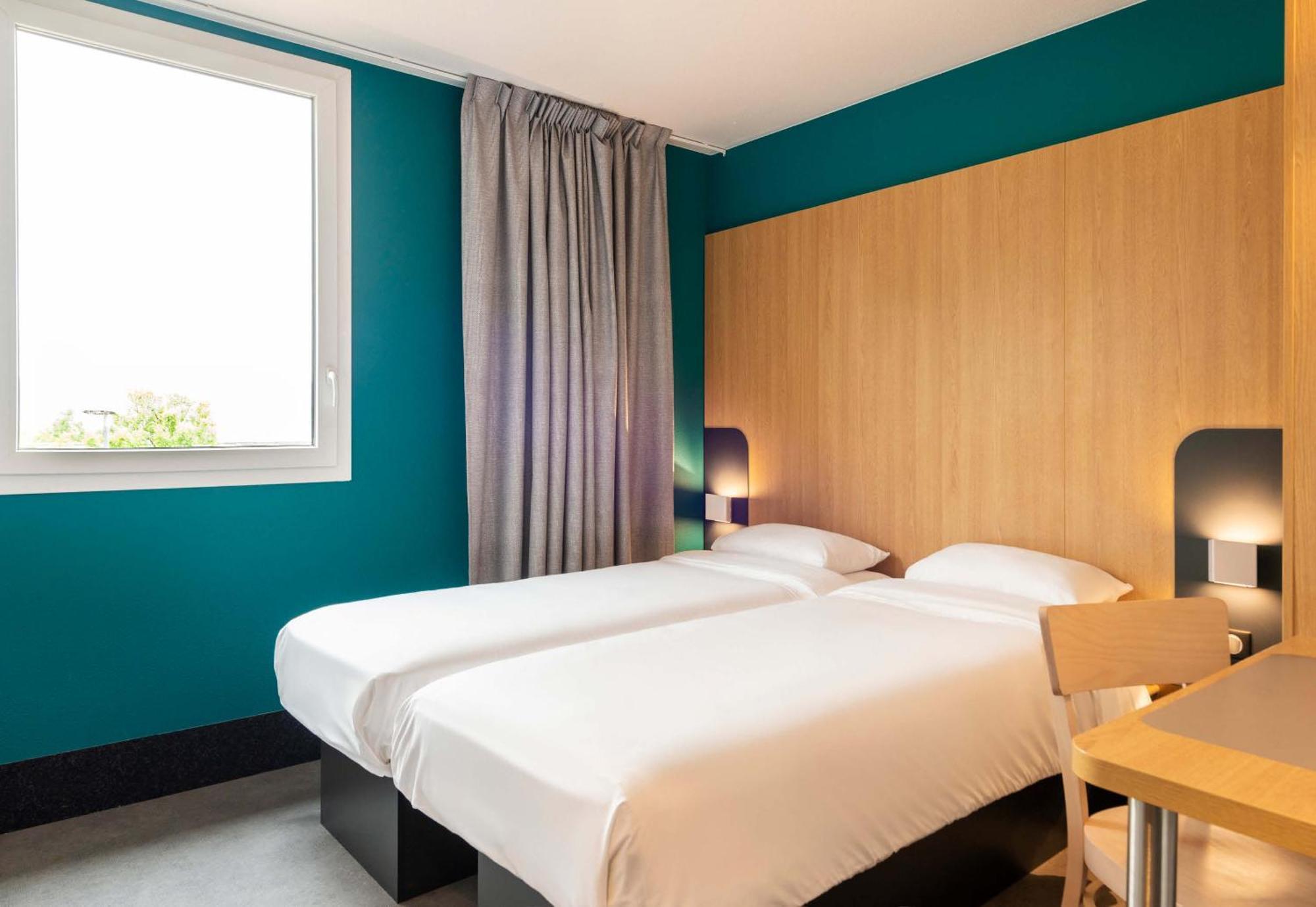 B&B Hotel Nantes Савене Экстерьер фото