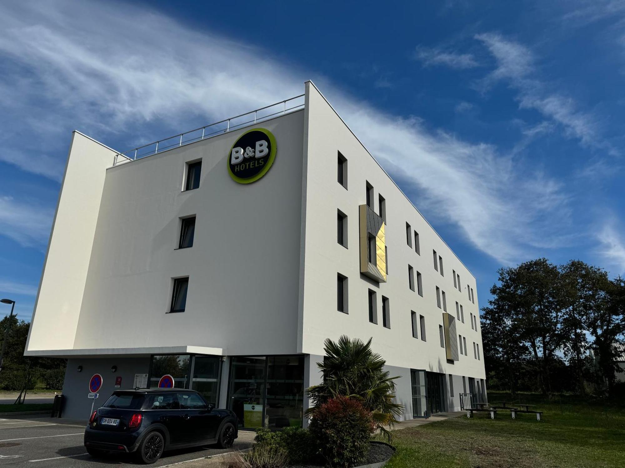 B&B Hotel Nantes Савене Экстерьер фото